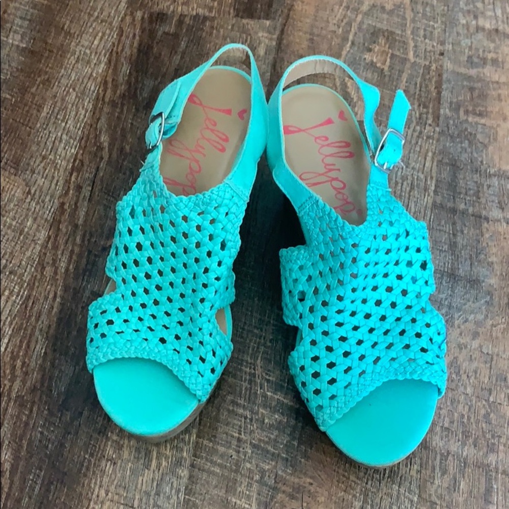 New Turquoise Mesh Wedges